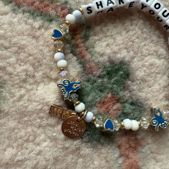 Little Words Project x Roller Rabbit - Picture 2 of 5